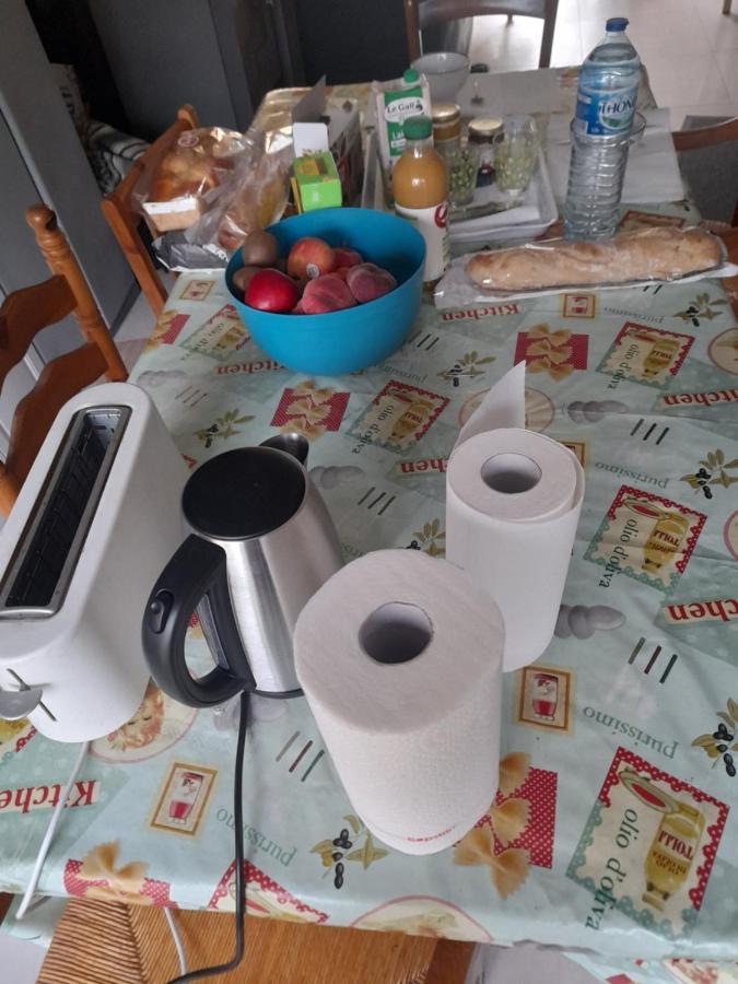 Plusieurs chambres à 20 km au sud de Paris Ballainvilliers Esterno foto